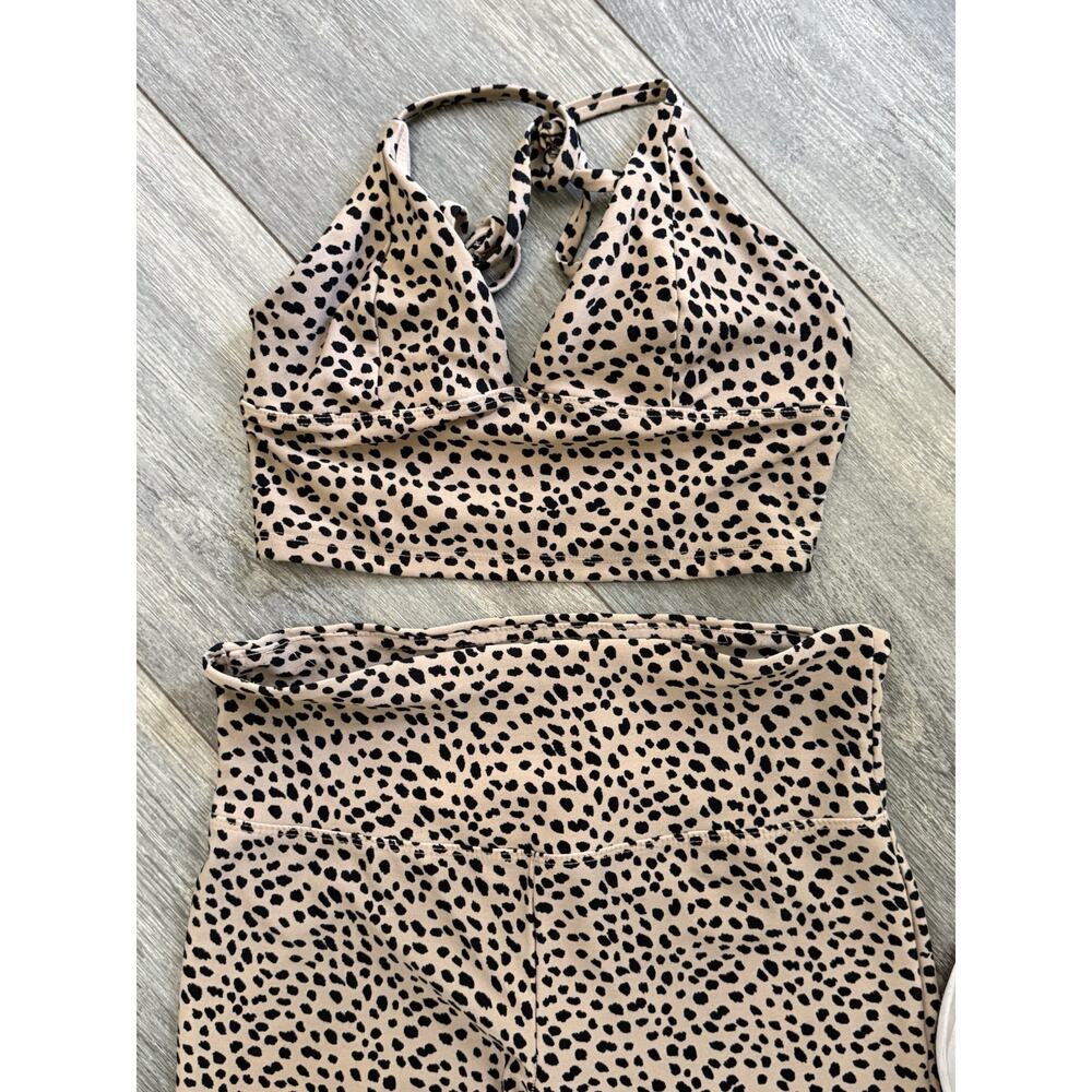 Forever 21 Cheetah Crop Top Leggings Set Tan Black Womens Athleisure Casual - Picture 4 of 11